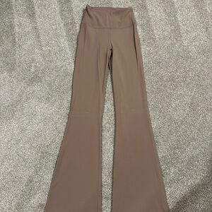 Lululemon groove nulu super high rise flare pant regular